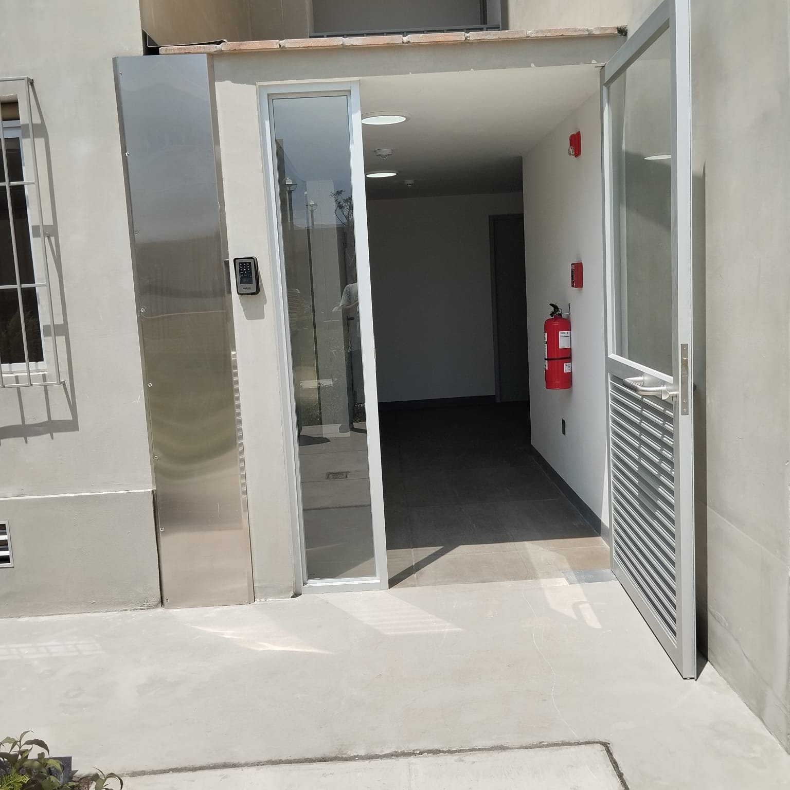 Alquiler de departamento en condominio privado en Comas